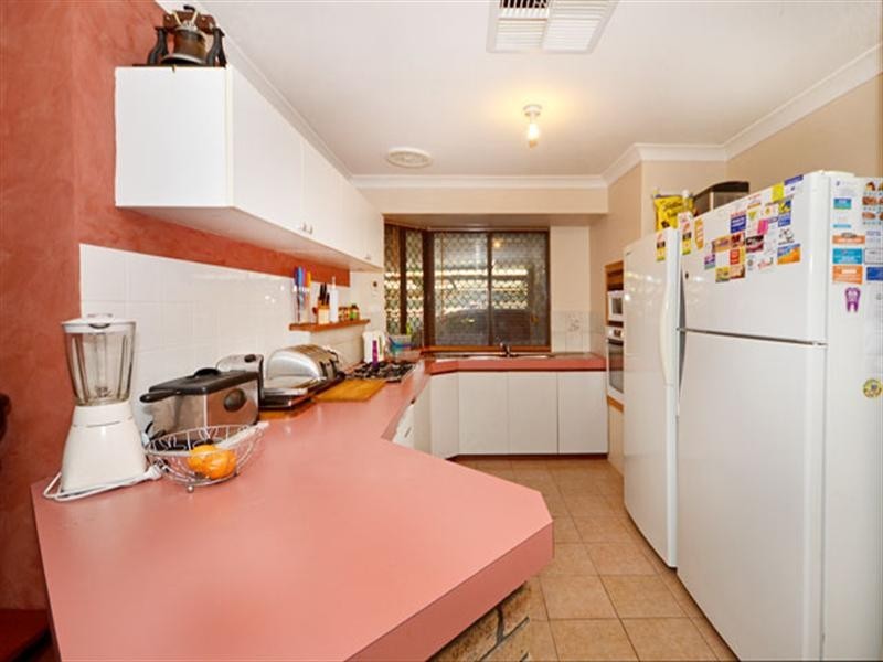 2 Gambia Court, Beechboro WA 6063