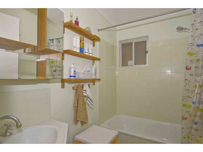57 Rogers Avenue, Beenleigh QLD 4207