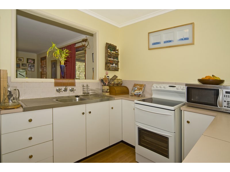 57 Rogers Avenue, Beenleigh QLD 4207