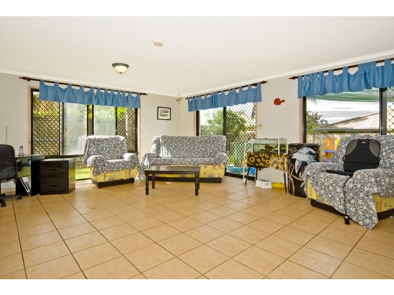 Mount Warren Park QLD 4207
