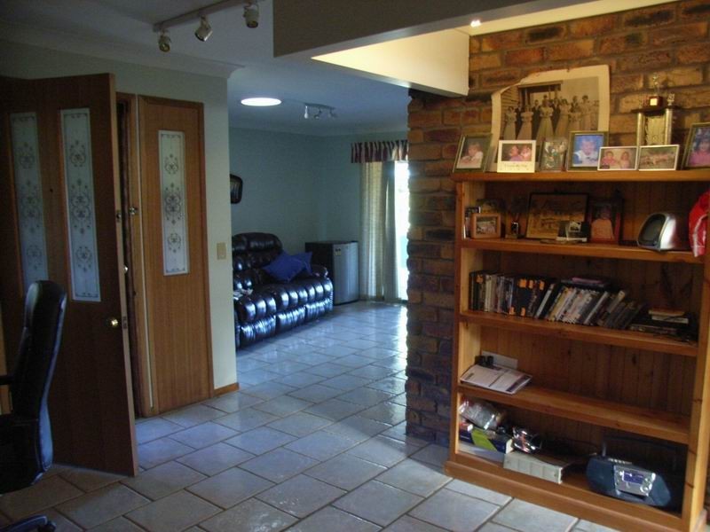 Mount Warren Park QLD 4207