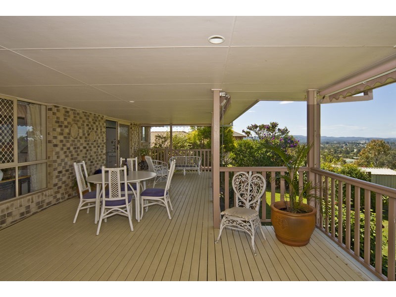 Edens Landing QLD 4207