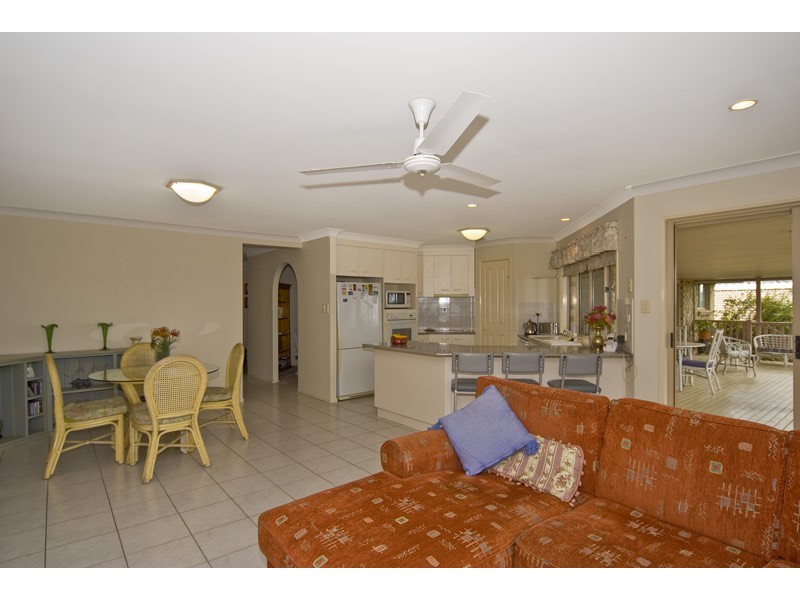 Edens Landing QLD 4207