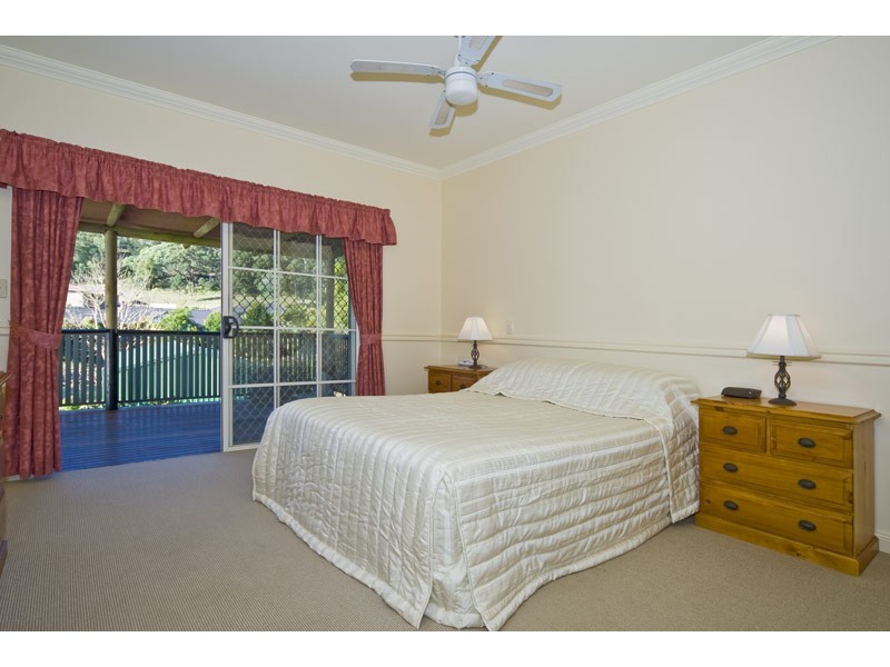 Bonogin QLD 4213