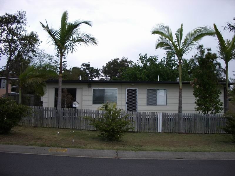 6 Dampier Avenue, Eagleby QLD 4207