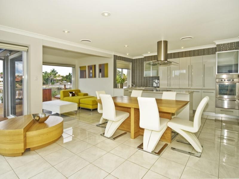 Mermaid Waters QLD 4218