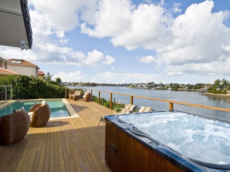 Mermaid Waters QLD 4218