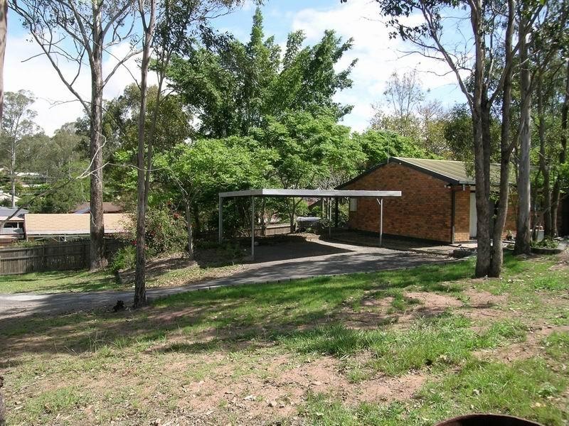 Edens Landing QLD 4207