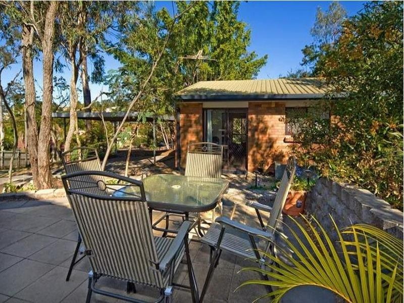 Edens Landing QLD 4207