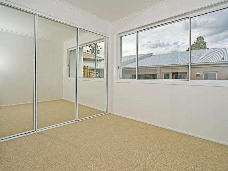 Edens Landing QLD 4207