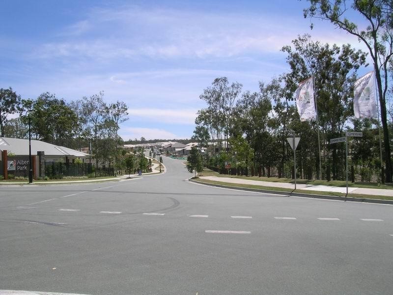 2 Wyndham Circuit, Holmview QLD 4207