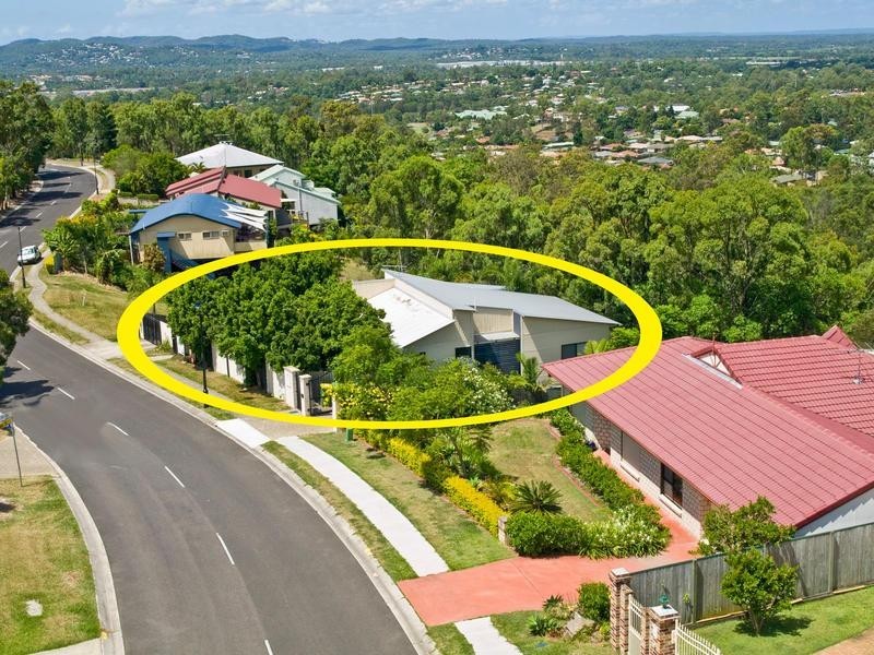 Edens Landing QLD 4207