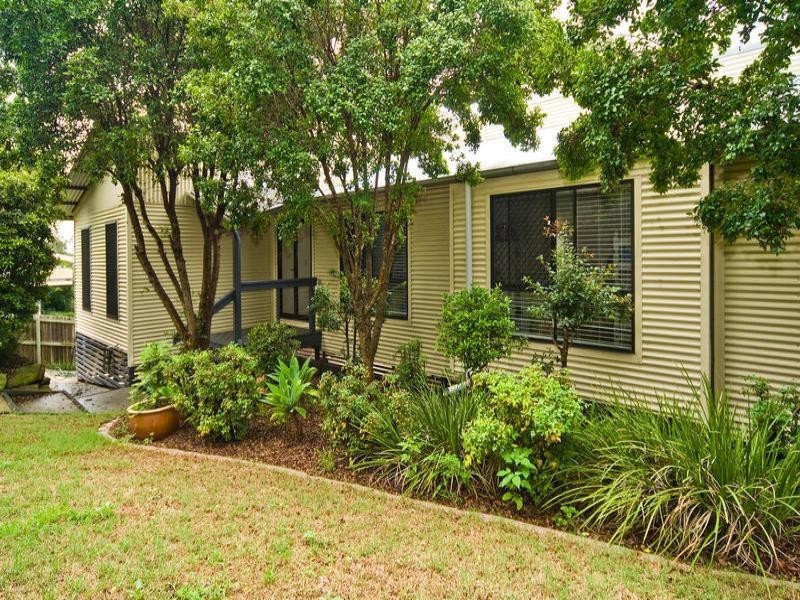 Edens Landing QLD 4207