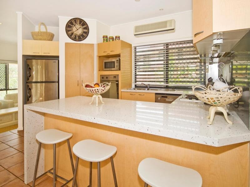 Edens Landing QLD 4207