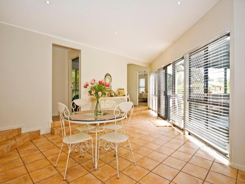 Edens Landing QLD 4207