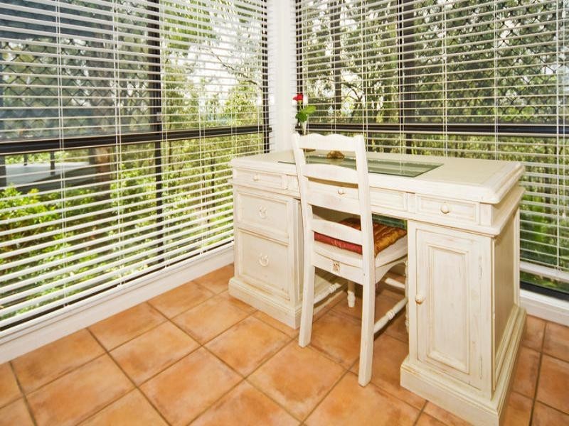 Edens Landing QLD 4207