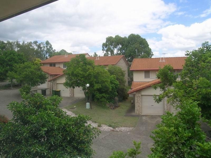 Edens Landing QLD 4207