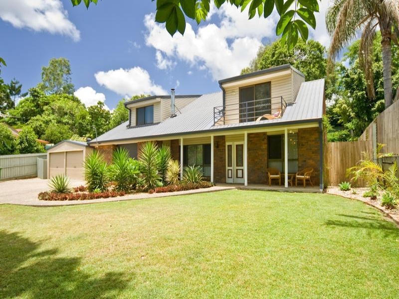 Edens Landing QLD 4207