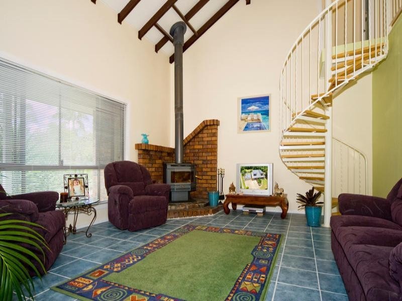 Edens Landing QLD 4207