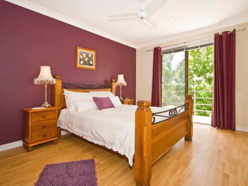 Edens Landing QLD 4207