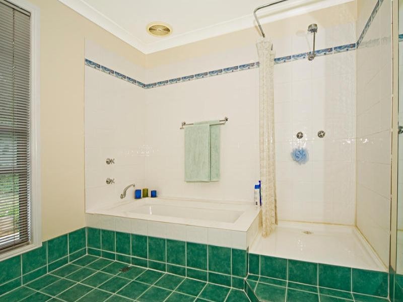 Edens Landing QLD 4207