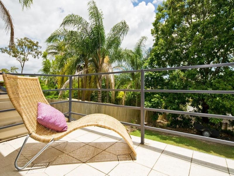 Edens Landing QLD 4207