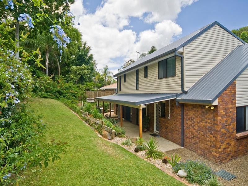 Edens Landing QLD 4207