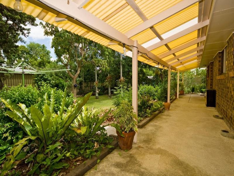 Mount Warren Park QLD 4207