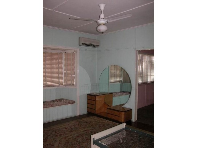 100 Logan Street, Beenleigh QLD 4207