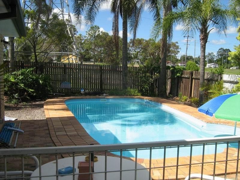 Mount Warren Park QLD 4207