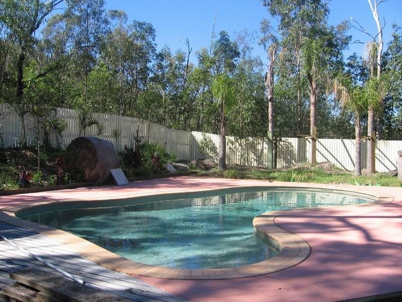 Logan Village QLD 4207