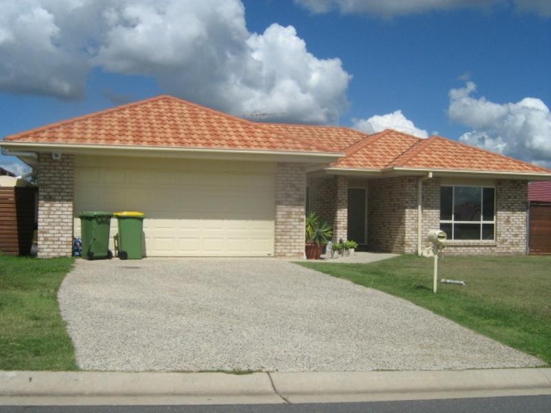 Edens Landing QLD 4207