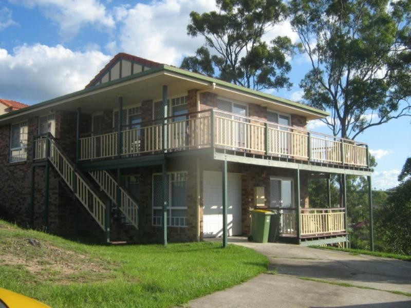 Edens Landing QLD 4207