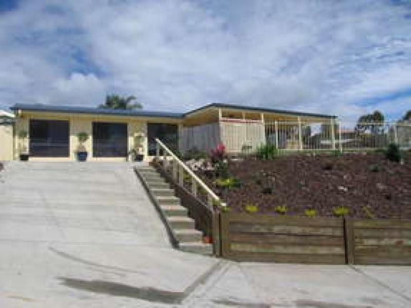 Edens Landing QLD 4207