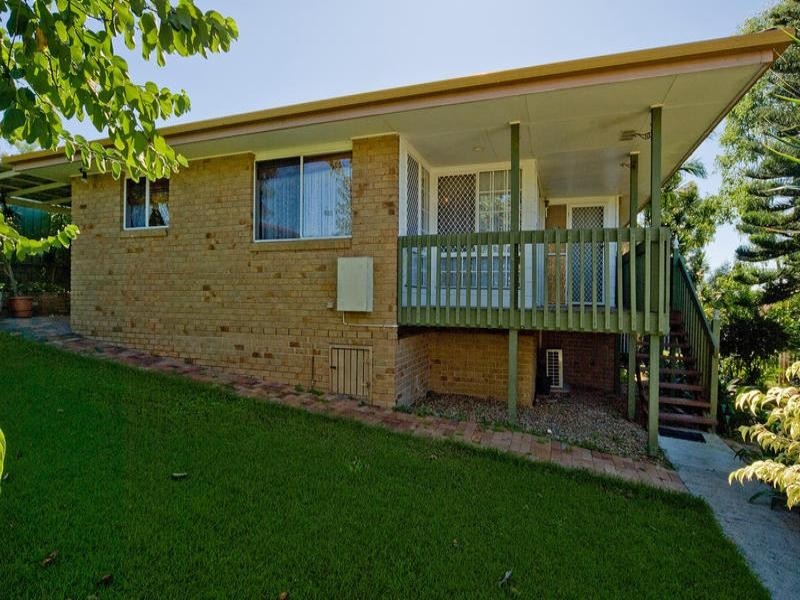 35 Tregana Circuit, Edens Landing QLD 4207