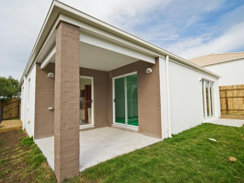 Edens Landing QLD 4207