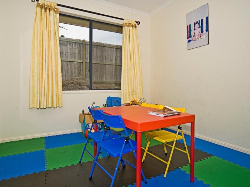 Mount Warren Park QLD 4207