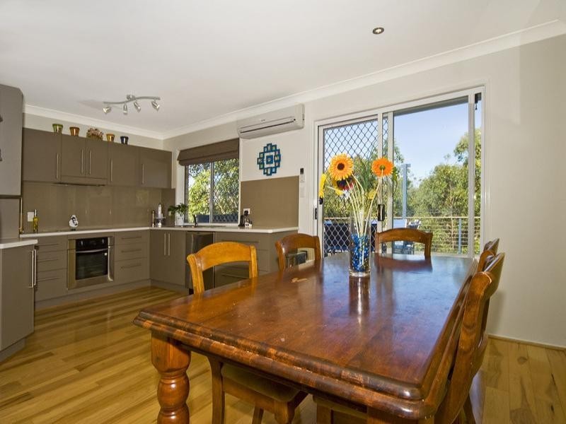 Edens Landing QLD 4207