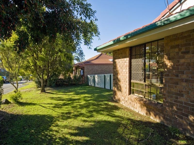 Edens Landing QLD 4207