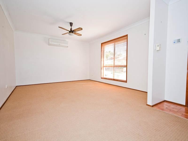 Mount Warren Park QLD 4207