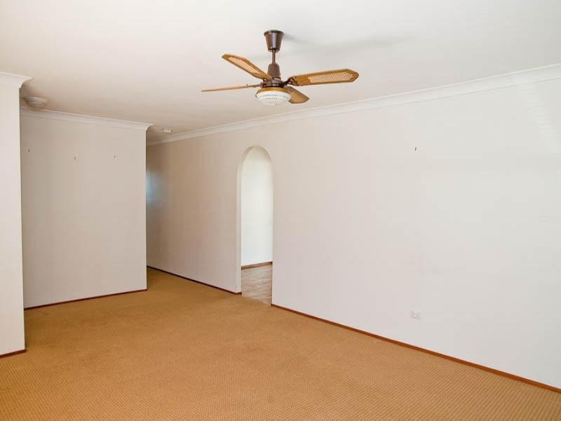 Mount Warren Park QLD 4207