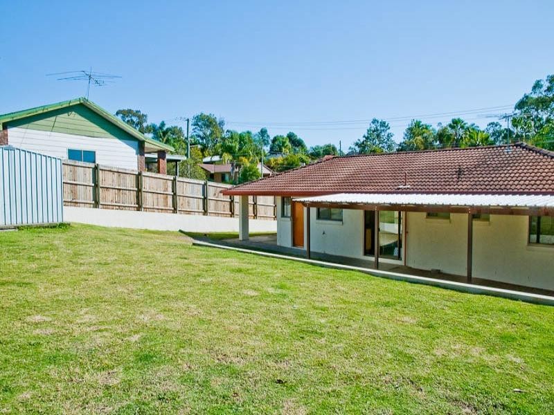 Mount Warren Park QLD 4207