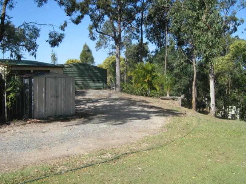 Mount Warren Park QLD 4207