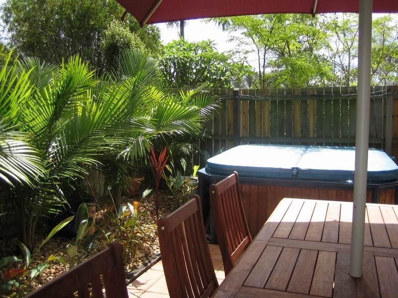 Edens Landing QLD 4207