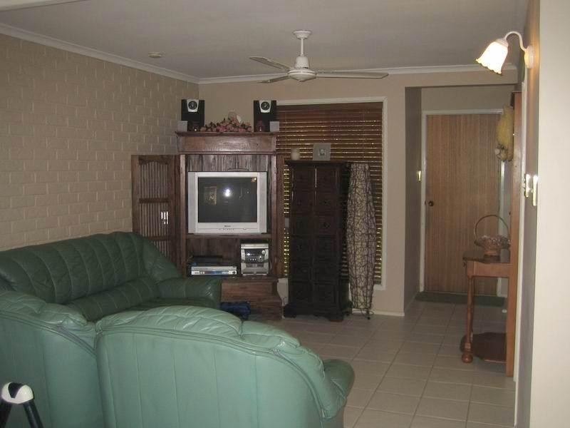 Edens Landing QLD 4207