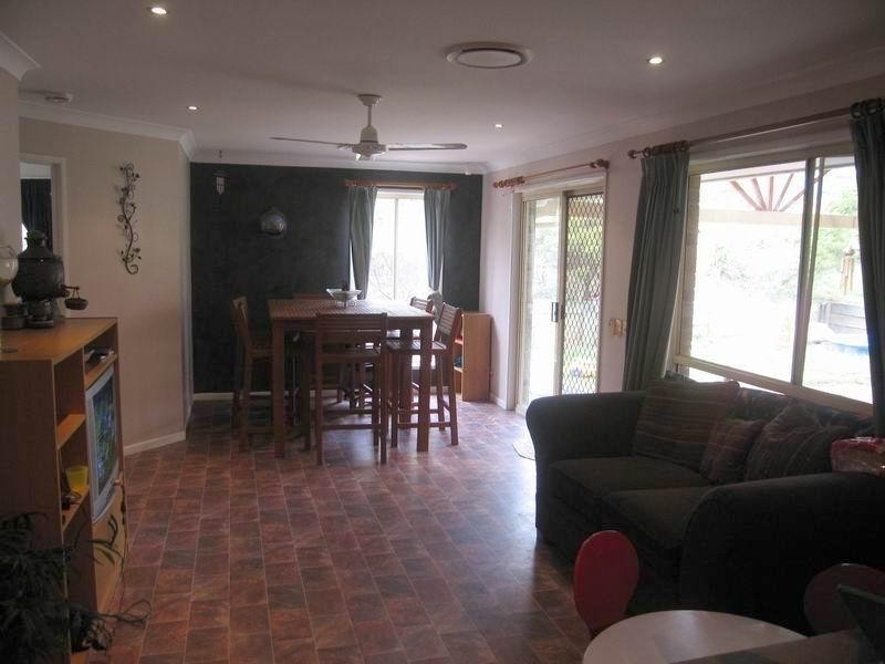 Mount Warren Park QLD 4207