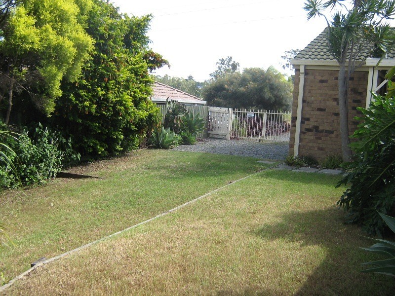 Edens Landing QLD 4207