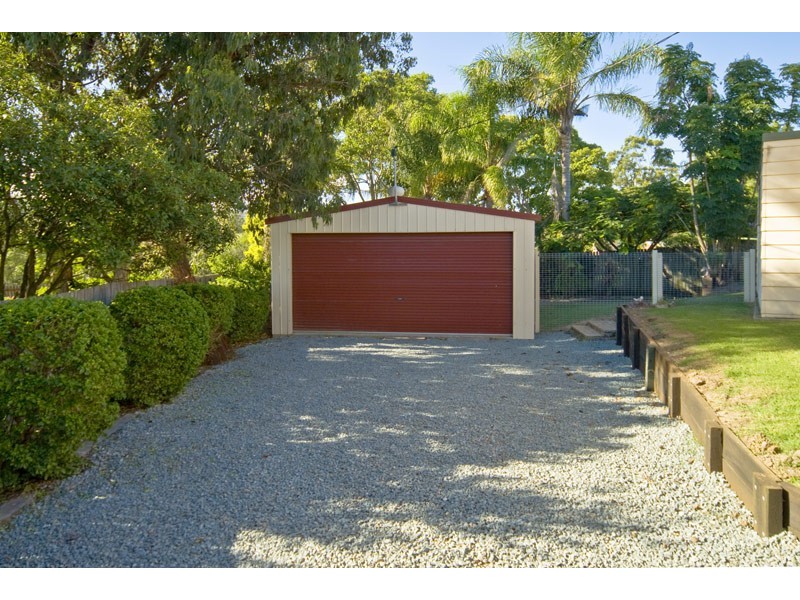 5 Lylie Place, Windaroo QLD 4207