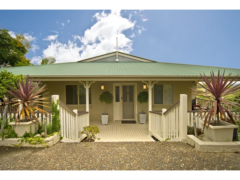 Edens Landing QLD 4207