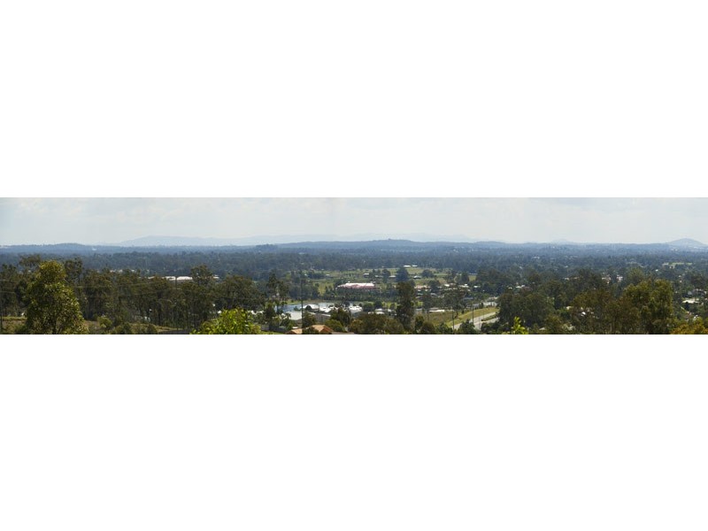 Edens Landing QLD 4207